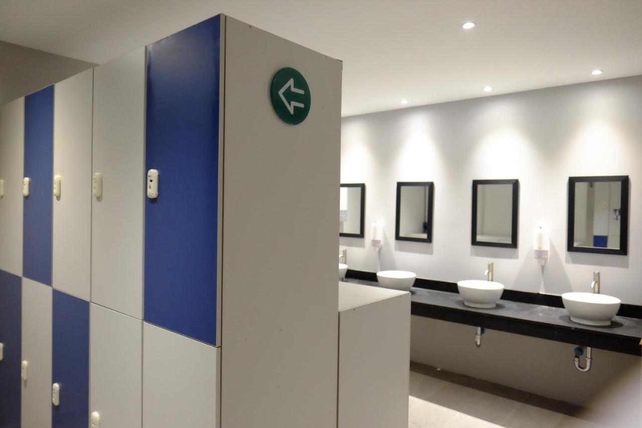 Izzzleep Aeropuerto Terminal 2 Kapselhotel Mexiko-Stadt